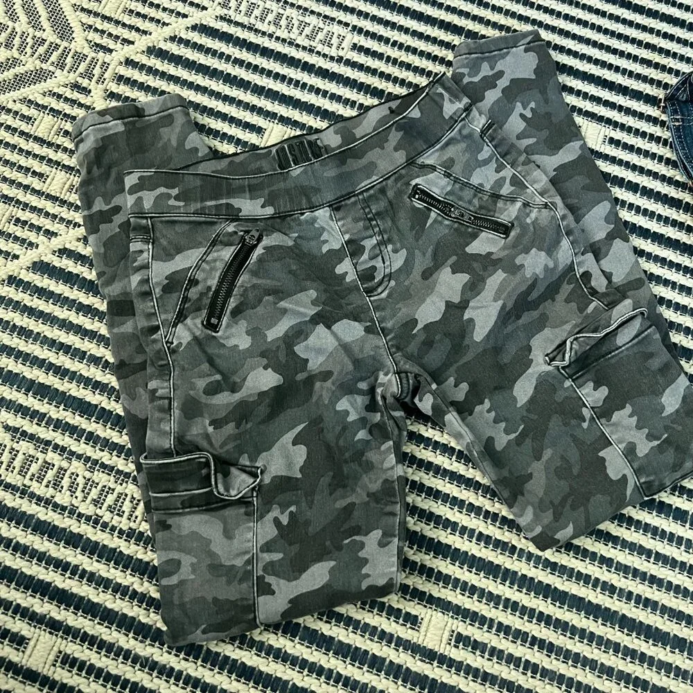Justice Girls Size 12 Camo Jeans & Blue Overall Shorts